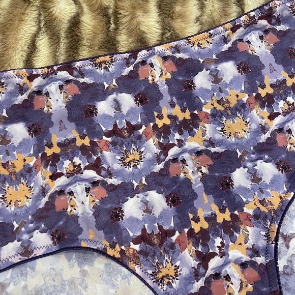 Rhonda Shear High Waist Pinup Brief Purple Floral Panties Underwear 2X NEW - Picture 3 of 6